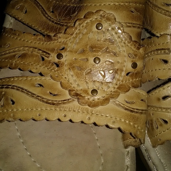 Strictly Comfort Slipons - Picture 5 of 7